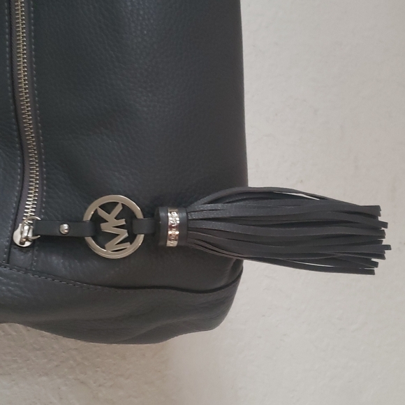 Grey Michael Kors Purse - Picture 2 of 7